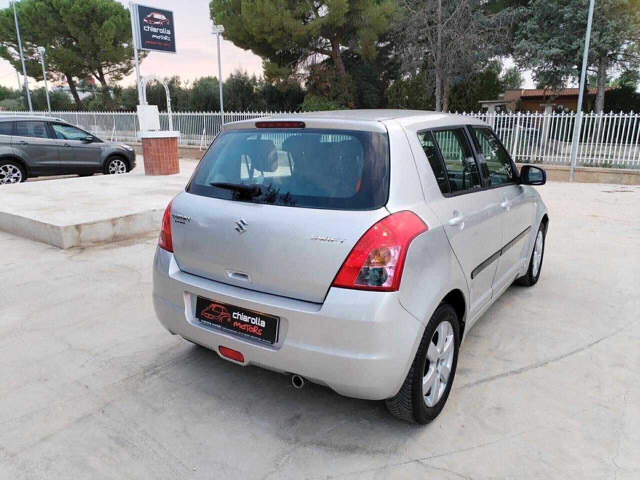 Suzuki Swift 1.3 DDiS 75cv 5 porte NEOPATENTATI