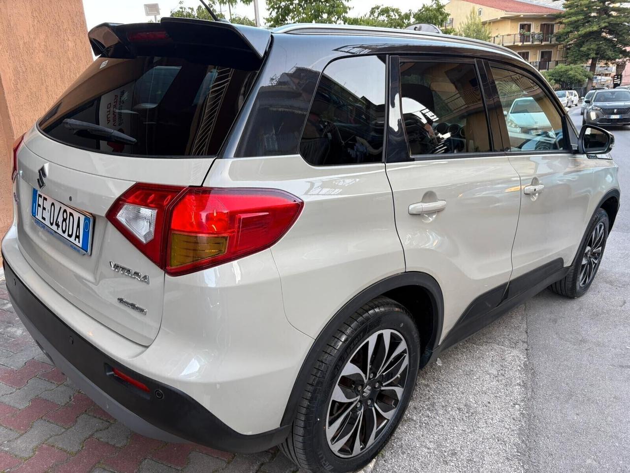 Suzuki Vitara 1.6 DDiS 4X4 AllGrip V-Top
