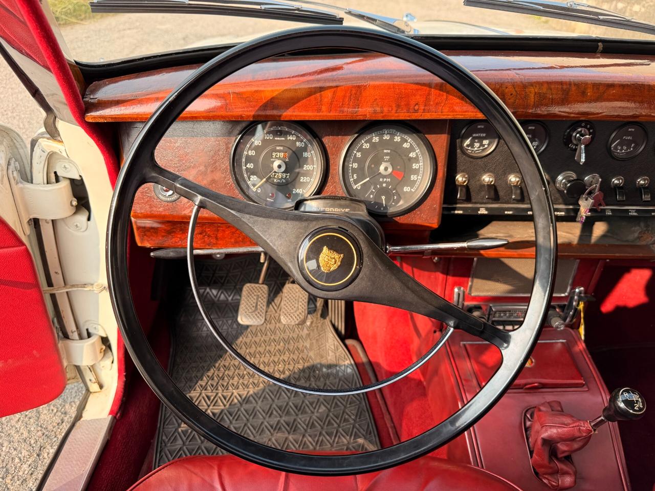 Jaguar MK II