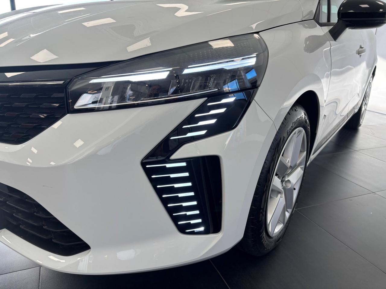 RENAULT CLIO evolution MY24 E-Tech full hybrid 145