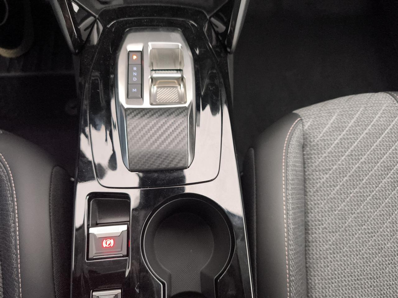 PEUGEOT 208 5P - ALLURE Hybrid 110 E-DCS6