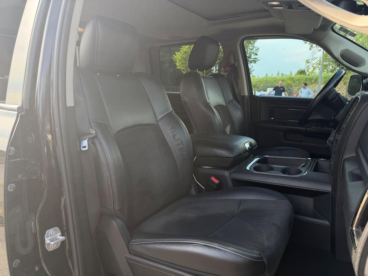 Dodge RAM MILITEM 5.7 HEMI V8 *TETTO APRIBI #11516