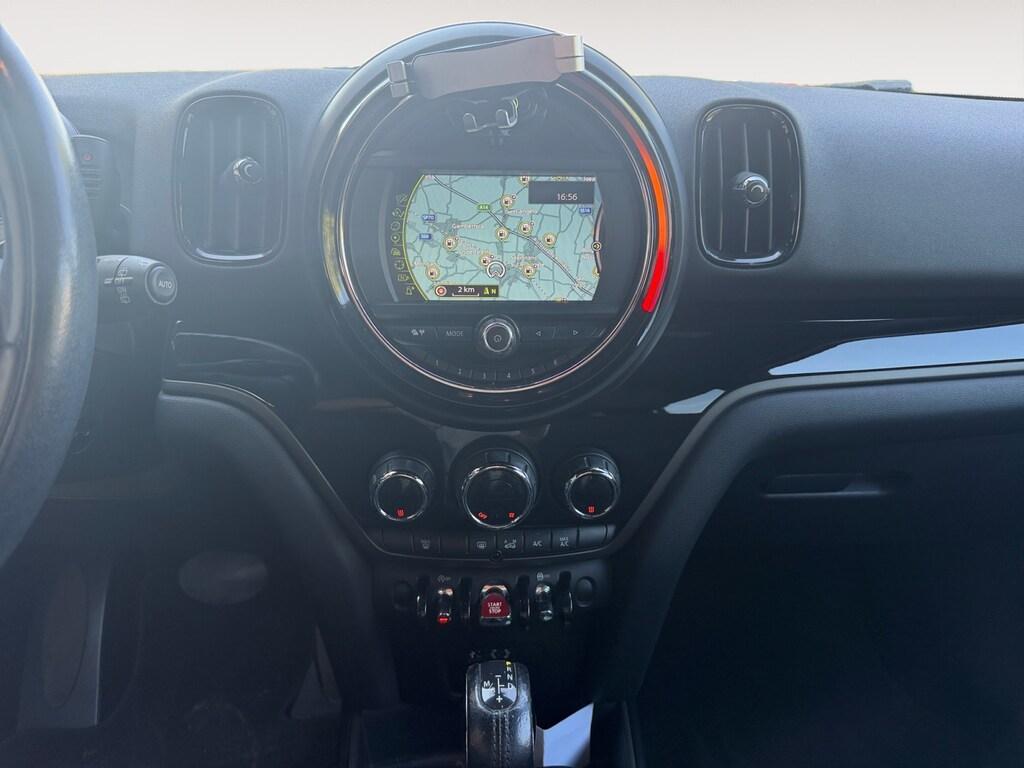 Mini Mini Countryman 2.0d 150CV Autom. Cooper D - Kit ALL4 line