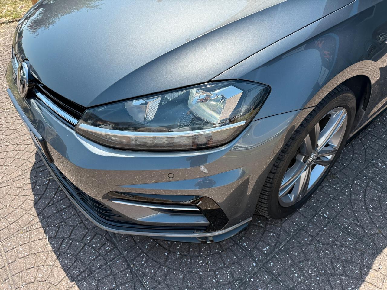 Volkswagen Golf 1.0 TSI 115 CV 5p. R-Line Rline BlueMotion Technology
