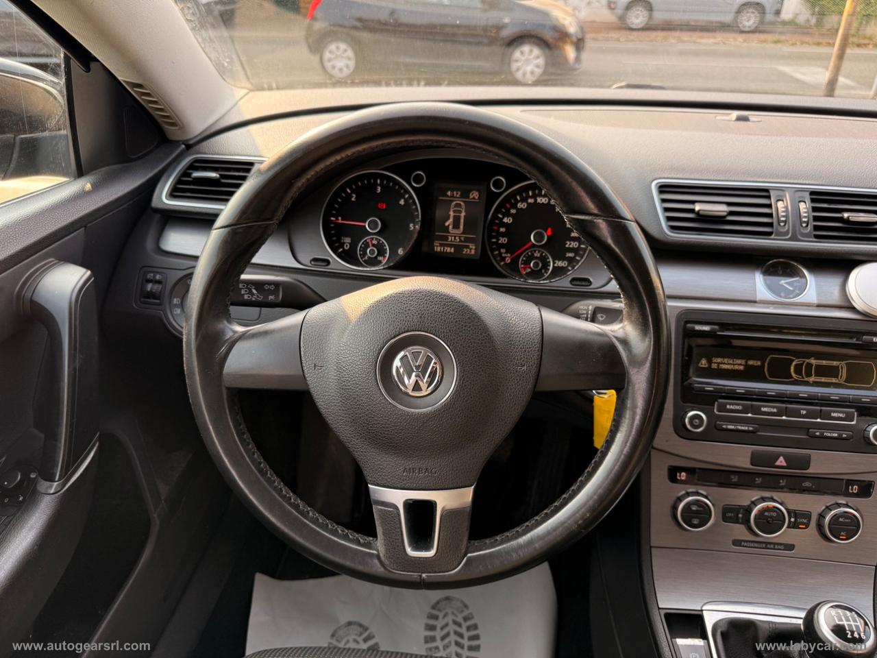 VOLKSWAGEN Passat Var. 2.0 TDI Highline BlueM.Tech