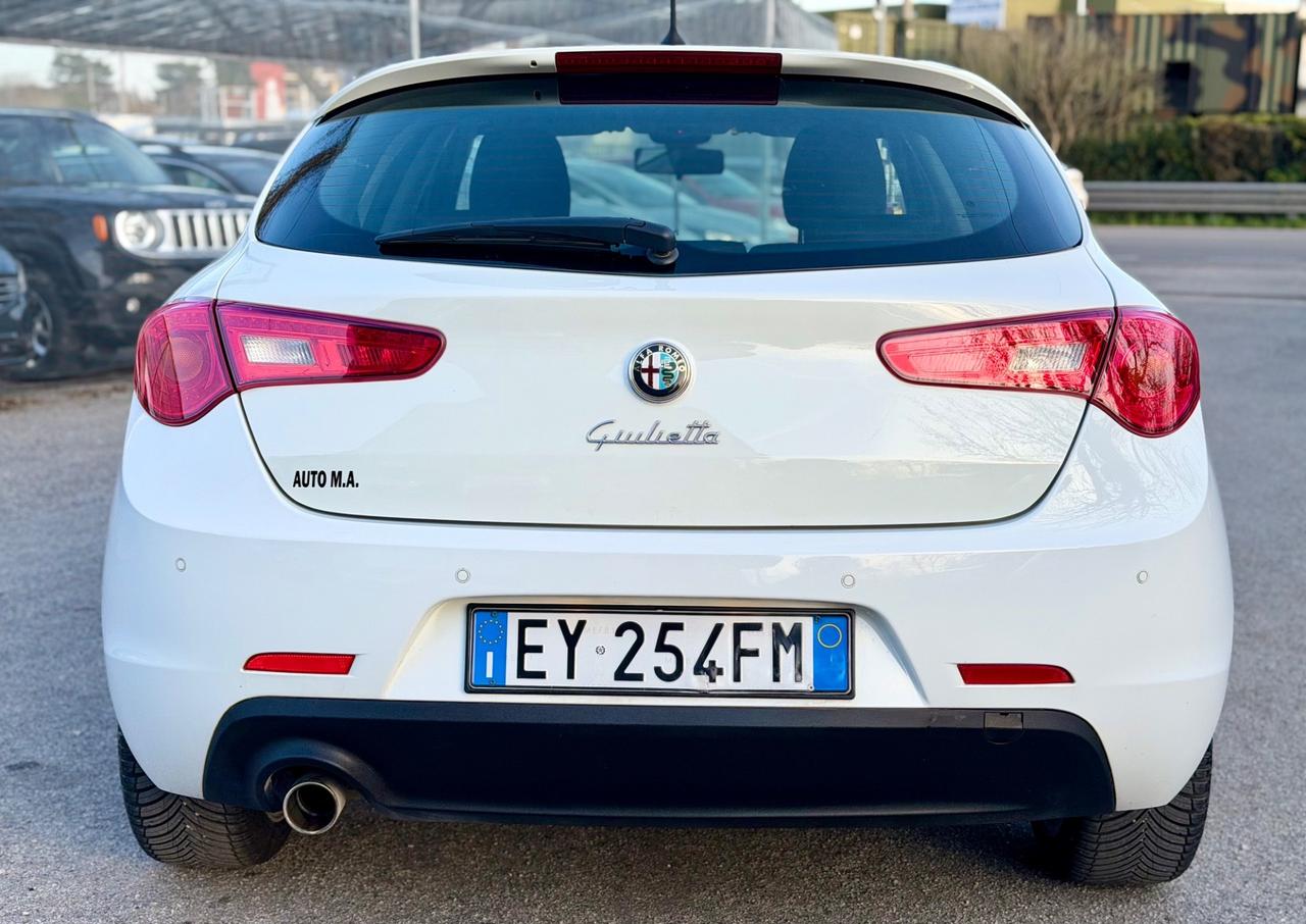 Alfa Romeo Giulietta 2015 1.6 JTDm- ok neopatentati ! ! !