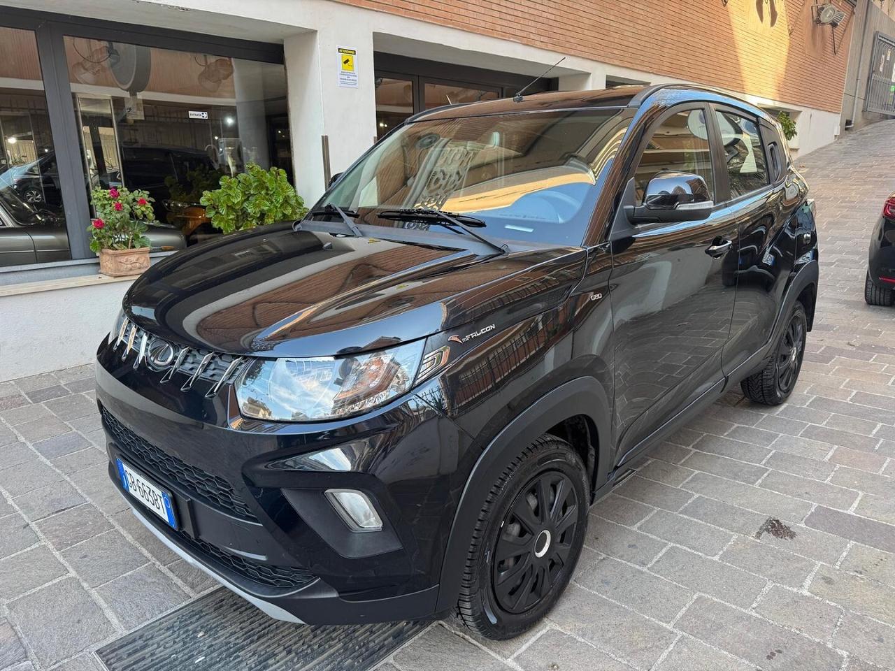 MAHINDRA KUV100 1.2 VVT K8 IMPIANTO GPL