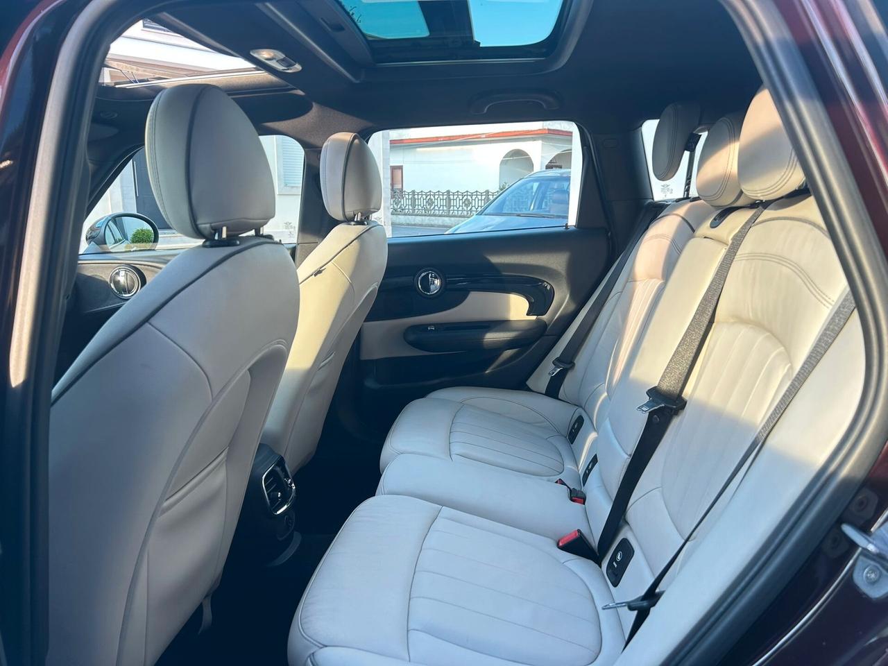 Mini CLUBMAN 2.0 150Cv TETTO/PELLE/NAVI/LED-2016