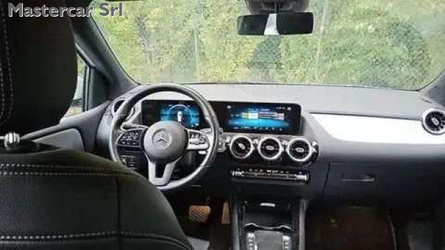 MERCEDES-BENZ B 180 D 116cv Auto Business Extra - GG226WT