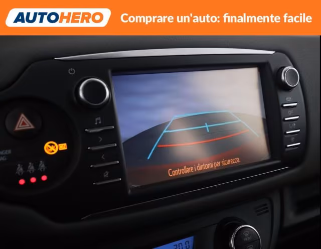 TOYOTA Yaris 1.5 Hybrid 5 porte Active