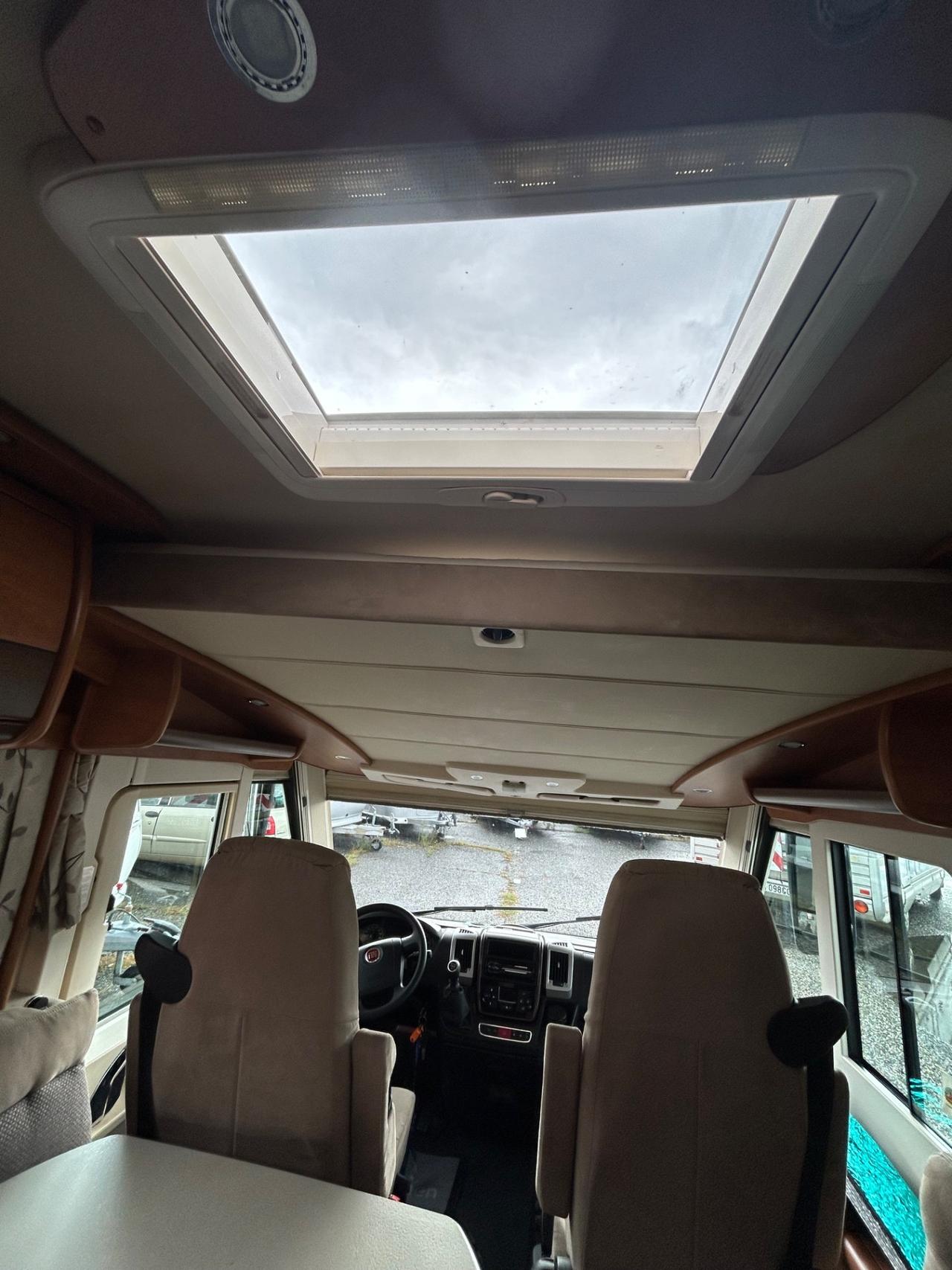 232 motorhome CARTAGHO del 2015 in saldo