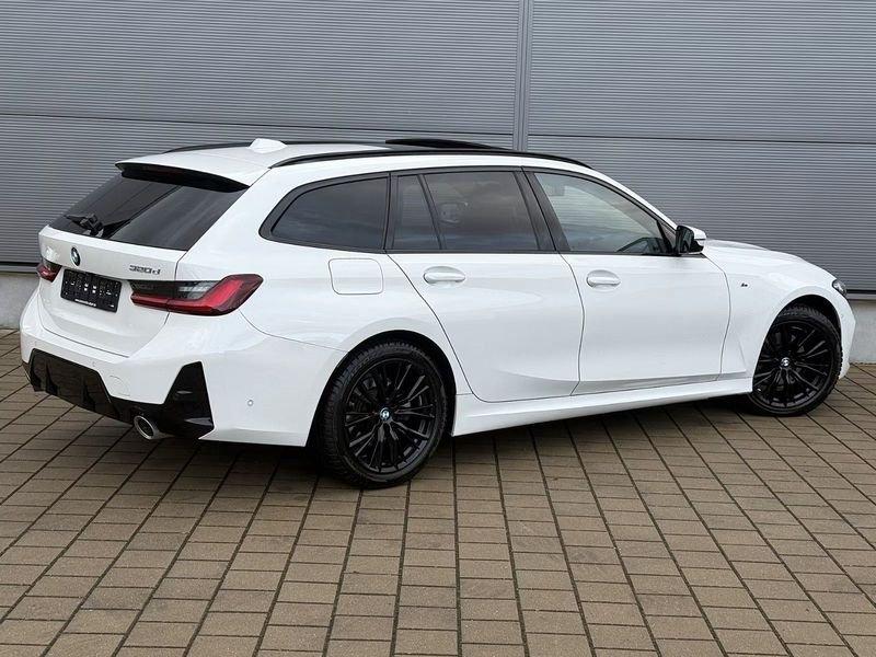 BMW Serie 3 320d 48V MSport Touring auto Tetto Full Led Camera 360° HUD