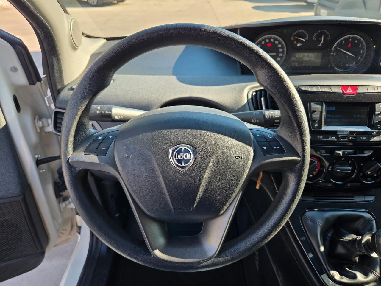 Lancia Ypsilon 1.2 69 CV 5 porte S&S Gold - 2019