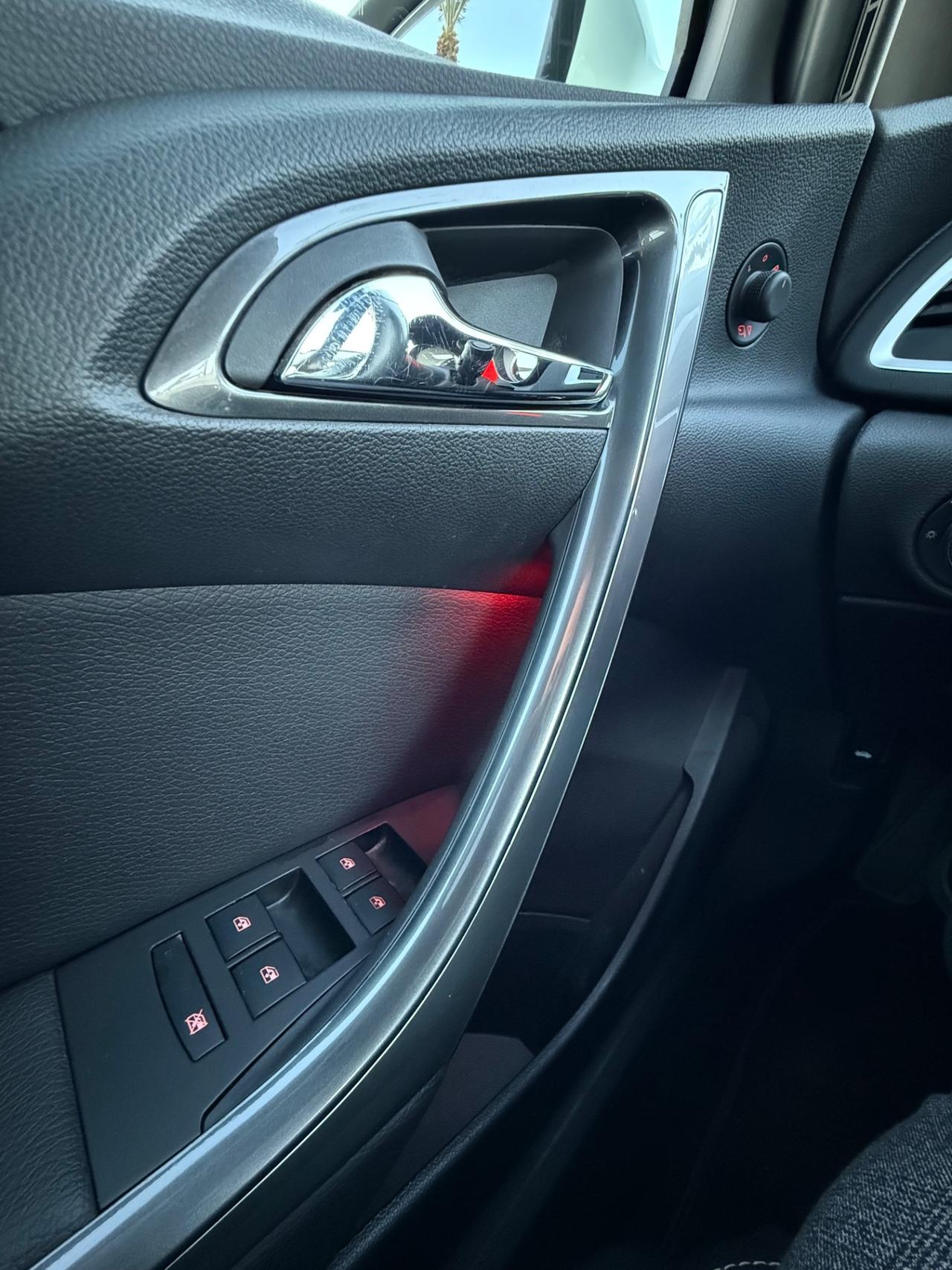 Opel Astra 1.7 CDTI 110CV 5 porte Cosmo