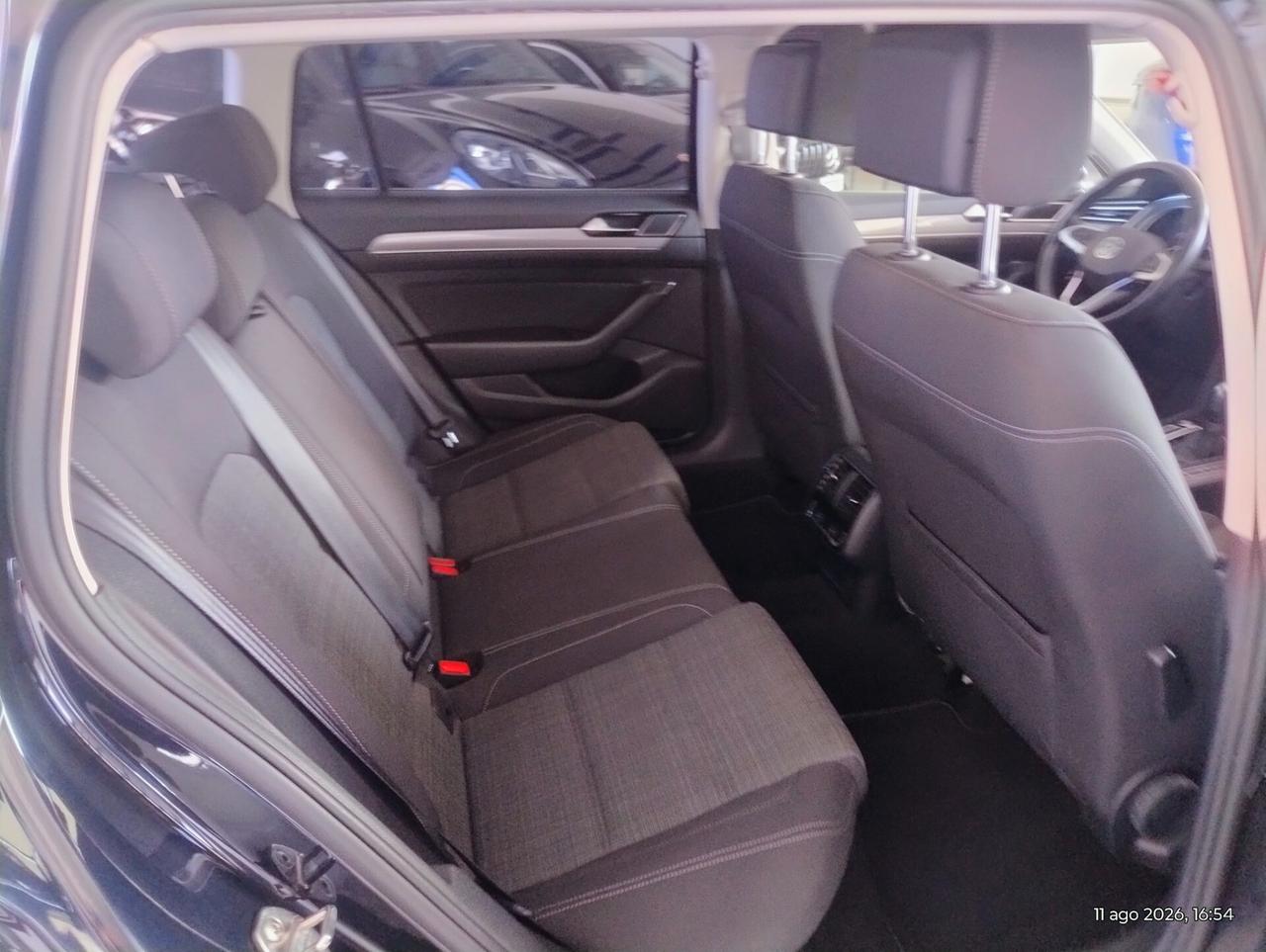 Volkswagen Passat Variant 2.0 TDI SCR 122 CV EVO DSG Business