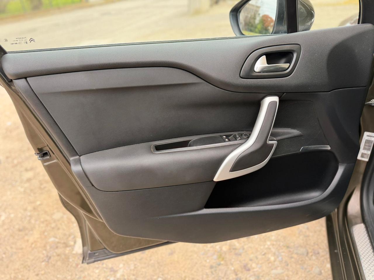 DS4 1.6 e-HDi Berlina 110cv Euro 5B