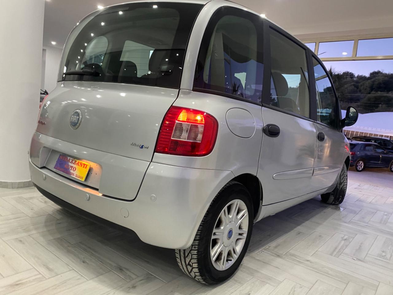 Fiat Multipla 1.9 MJT120cv Emotion 6P DA VETRINA2009