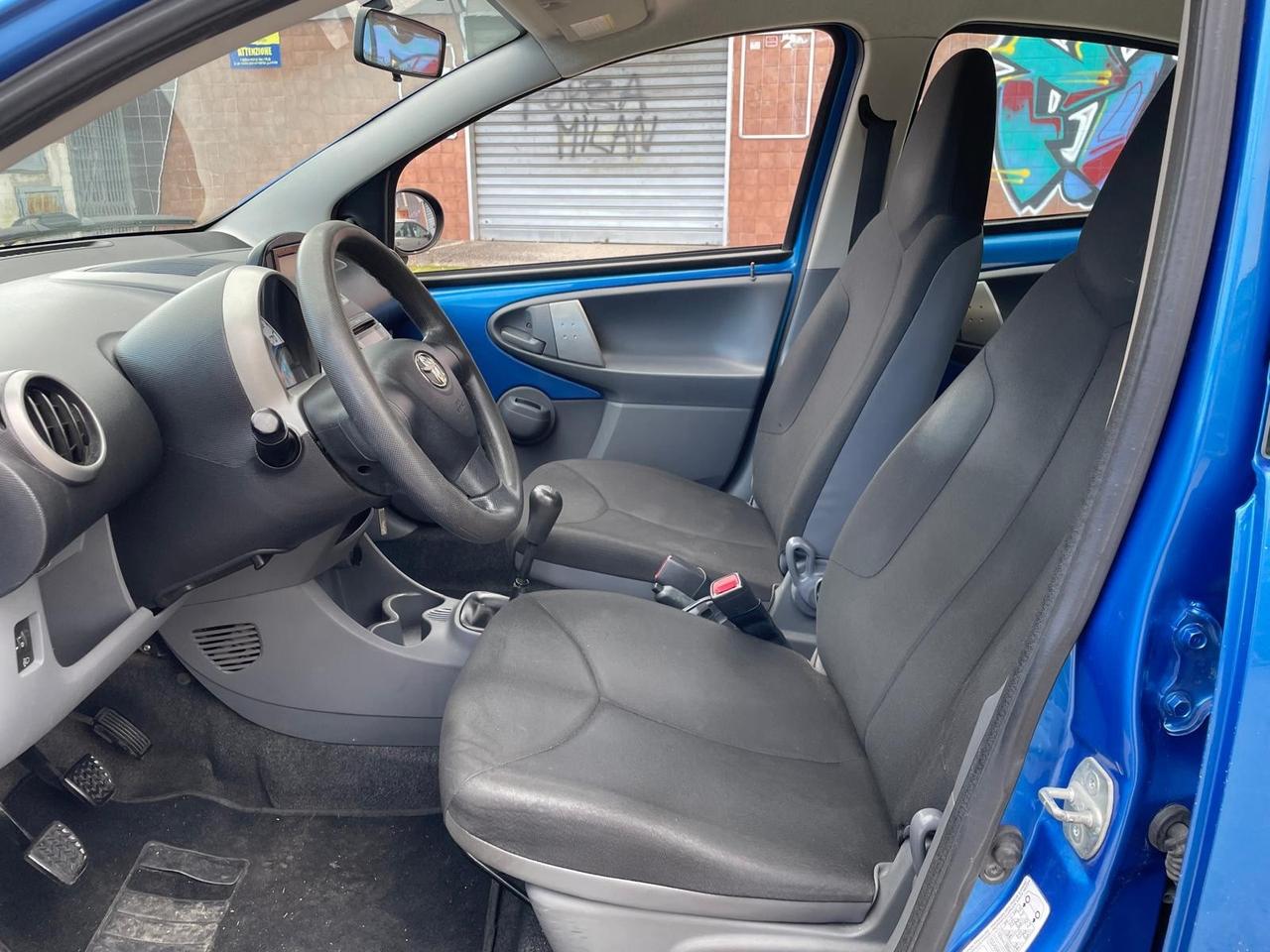 Toyota Aygo 1.0 12V VVT-i 5 porte Now Connect