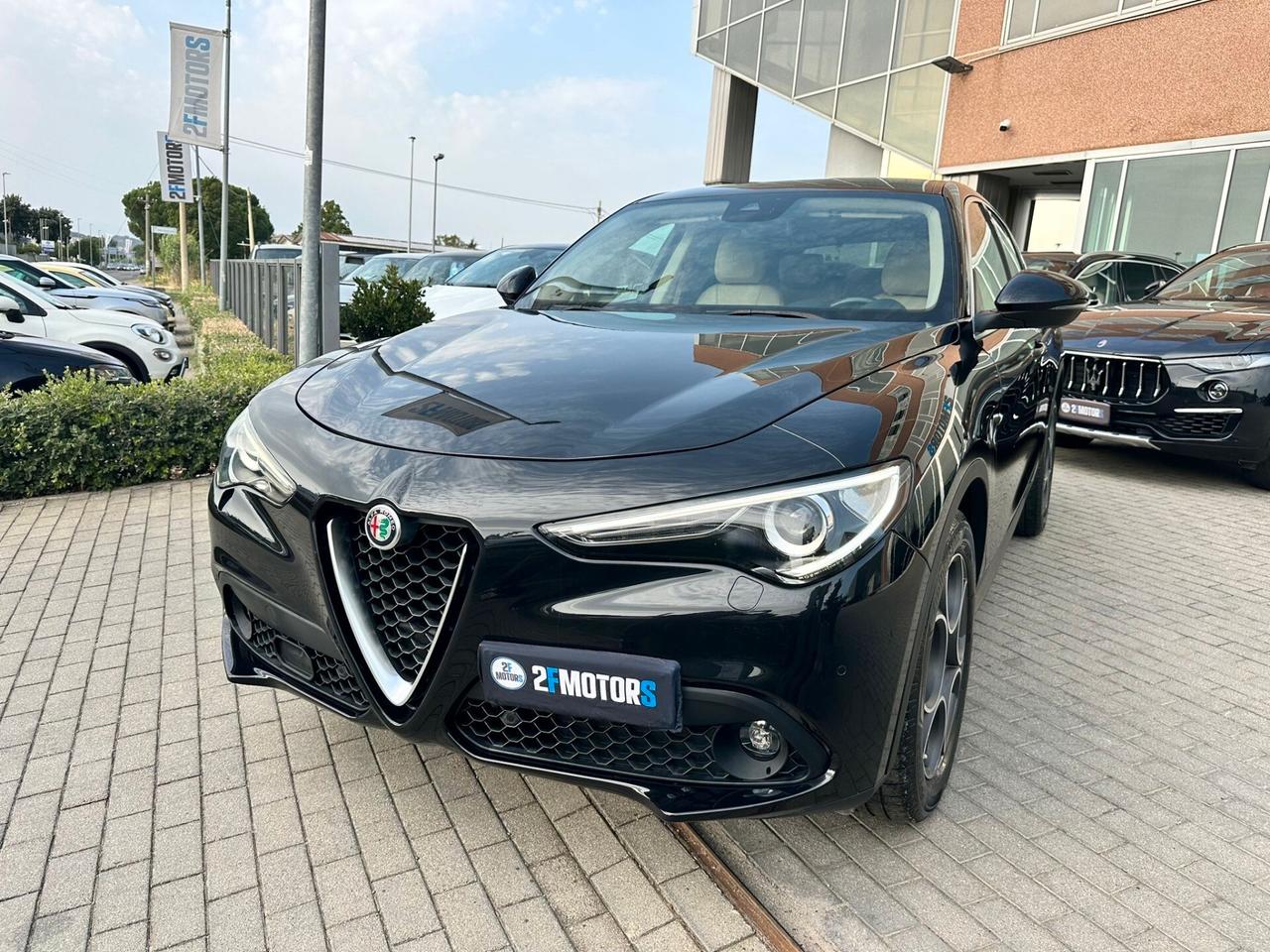 Alfa Romeo Stelvio 2.2 Turbodiesel 210 CV AT8 Q4 Super