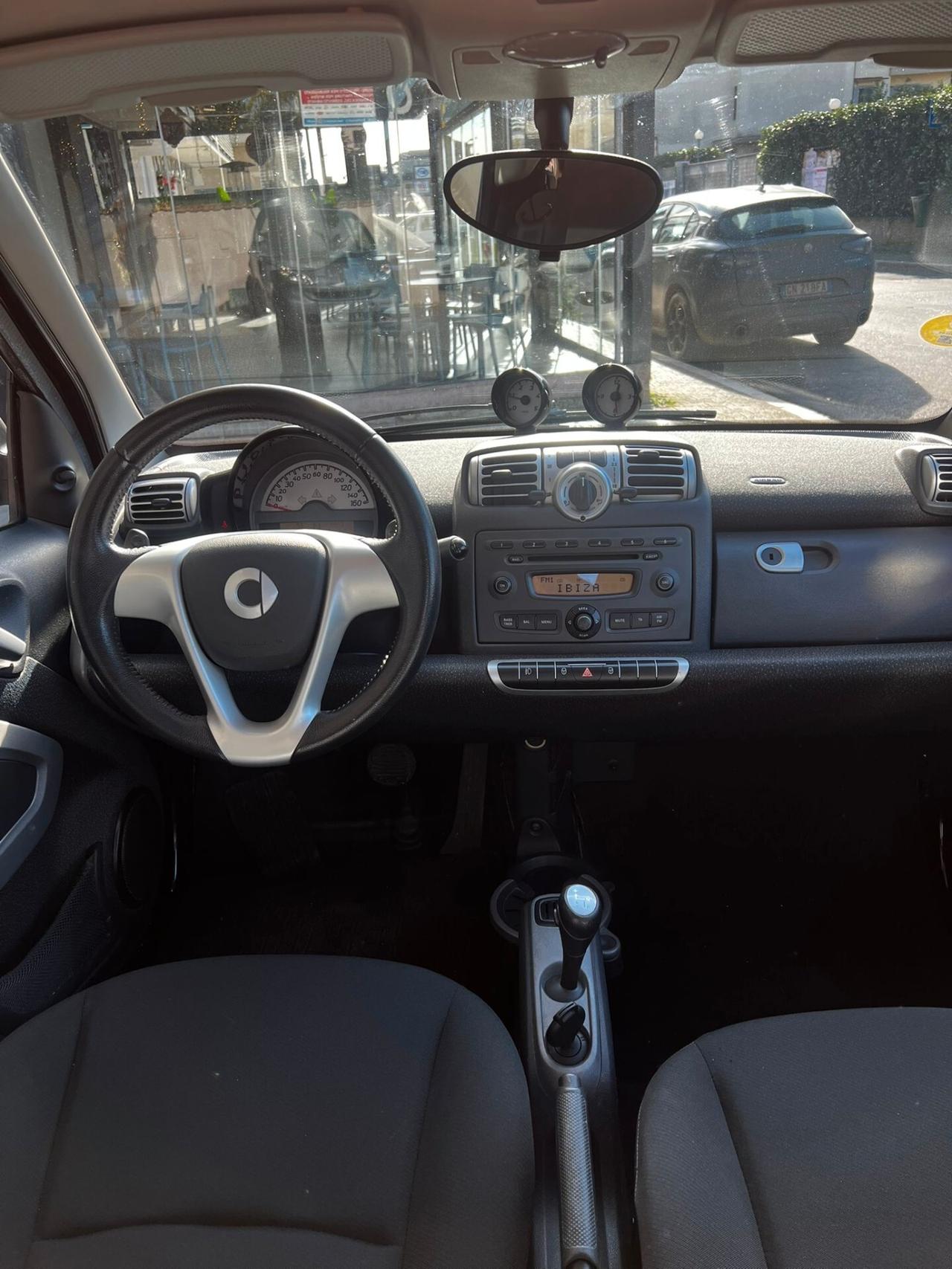 Smart ForTwo 800 40 kW coupé pulse cdi CON IDROGUIDA