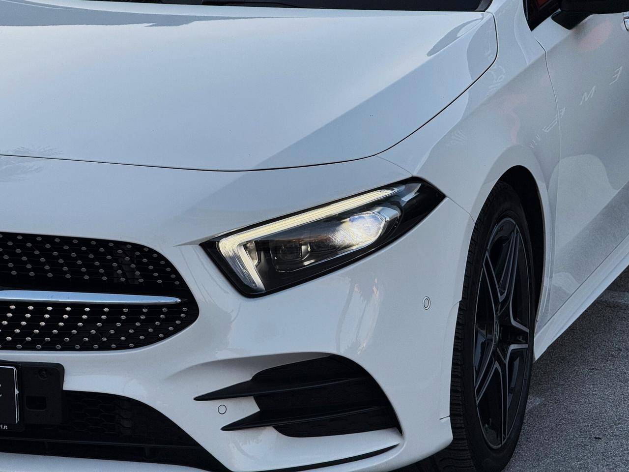 Mercedes-Benz A 180 d Sedan Premium TETTO MULTIBEAM