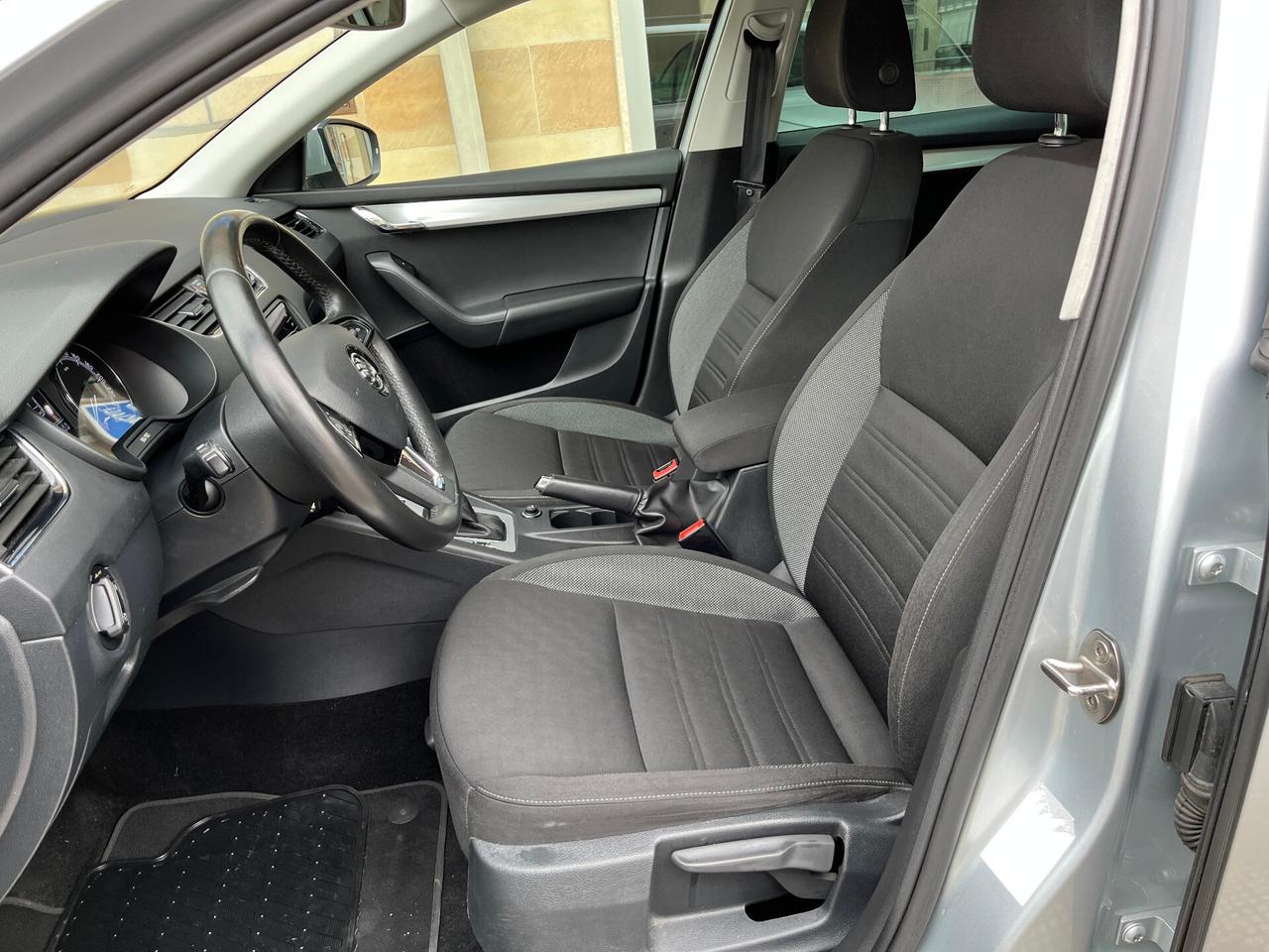 Skoda Octavia 1.6 TDI 115 CV DSG Wagon Executive