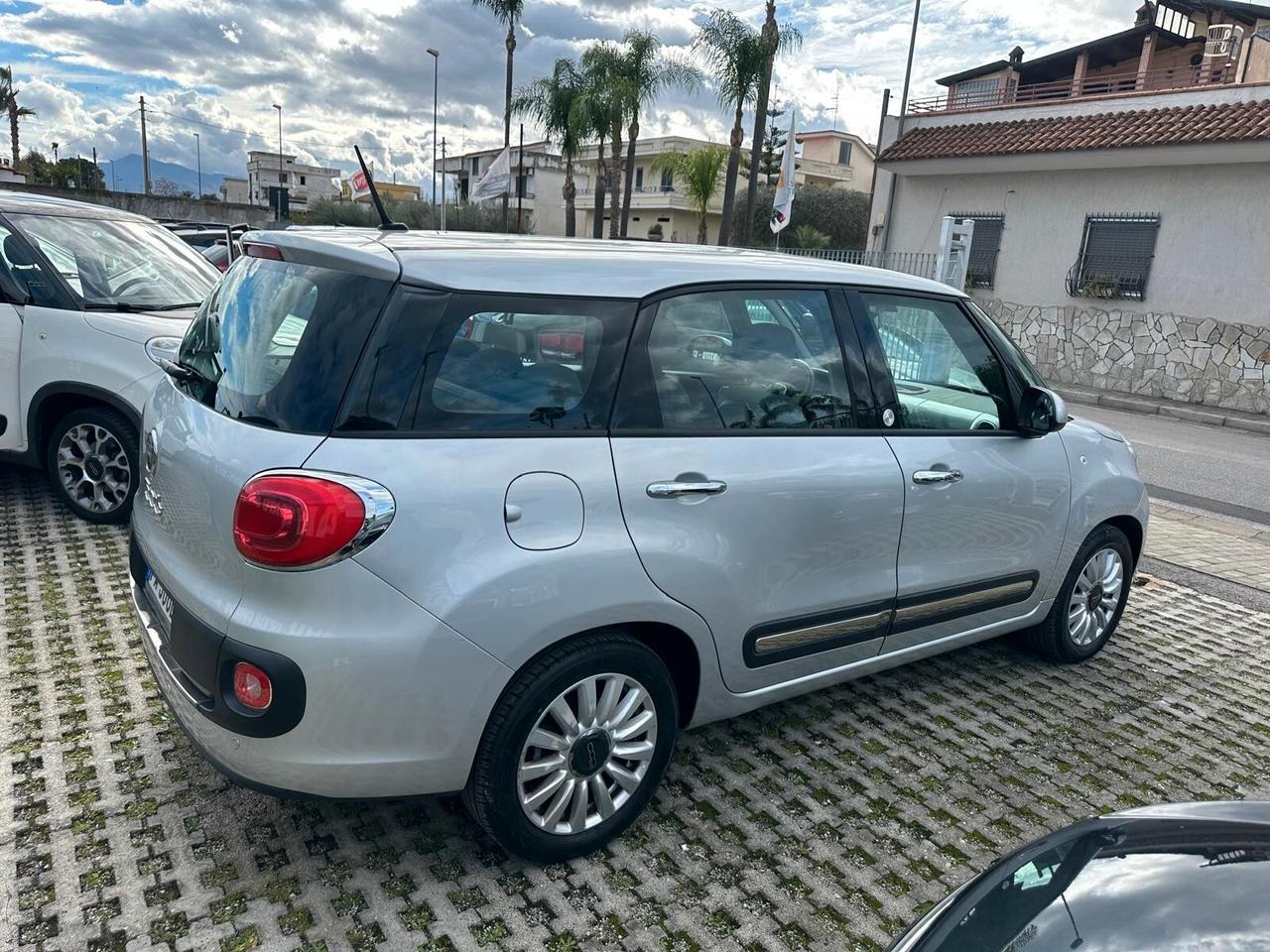 Fiat 500L Living 1.6 Multijet 105 CV Lounge-06/2015