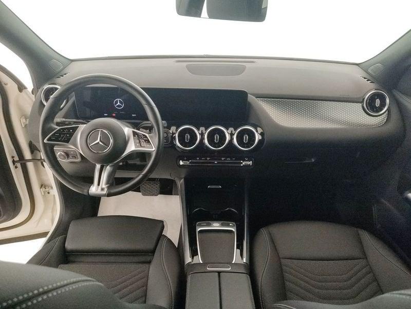 Mercedes-Benz GLA 200 d Progressive Advanced auto