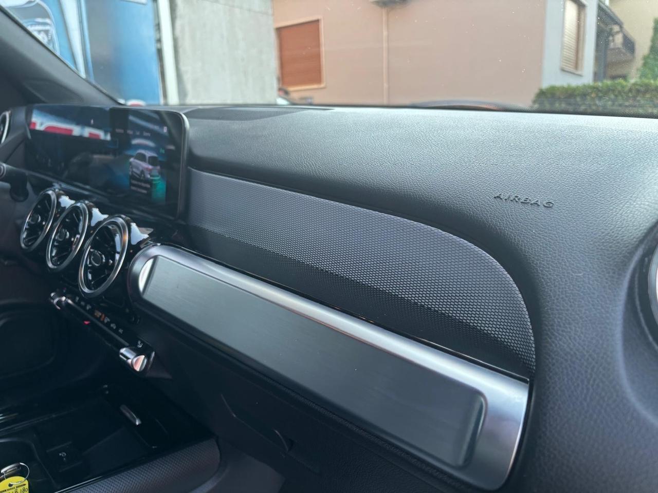 Mercedes-benz GLB 180 d Automatic Business Extra