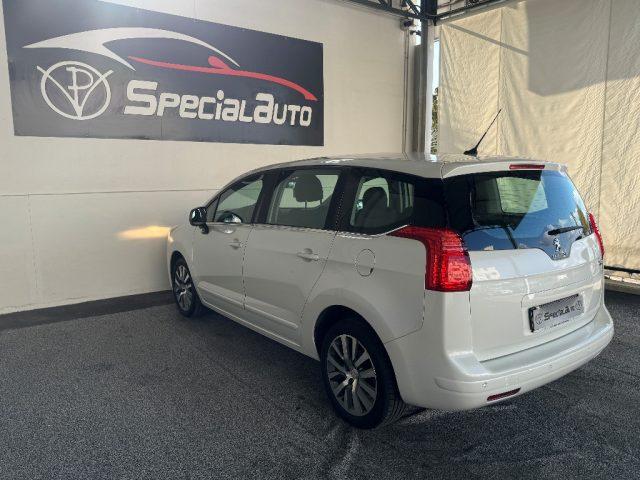 PEUGEOT 5008 cil. 2.0 HDi 163CV comandi Disabili