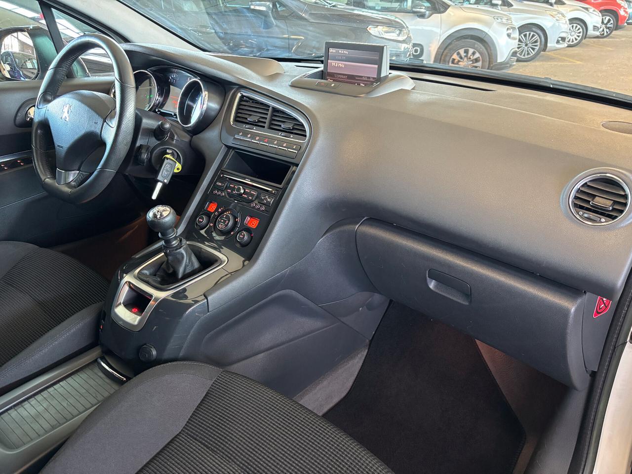 Peugeot 5008 2.0 HDi 110KW 150CV Allure 7 POSTI