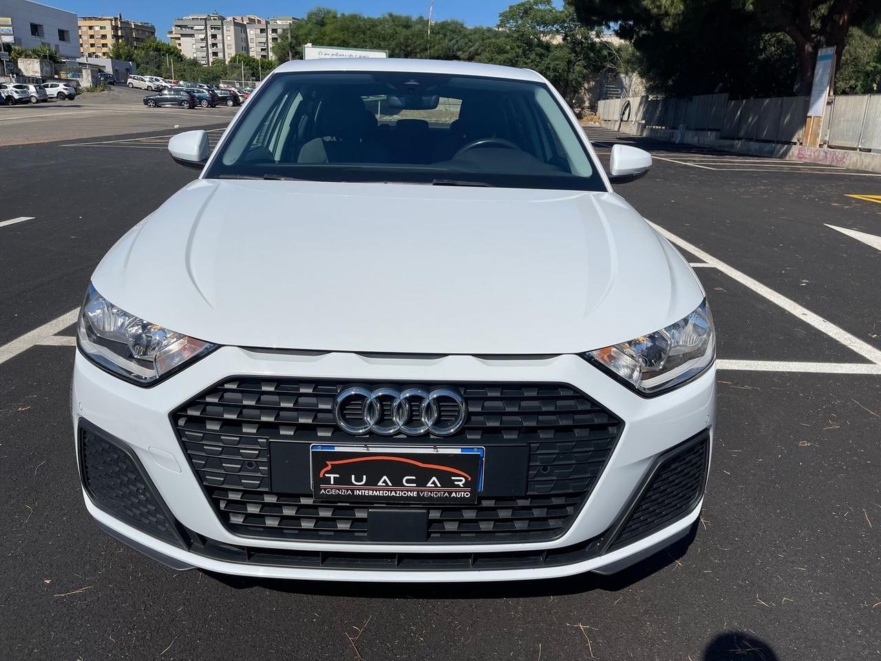 Audi A1 1.0 25 TFSI Admired #11605