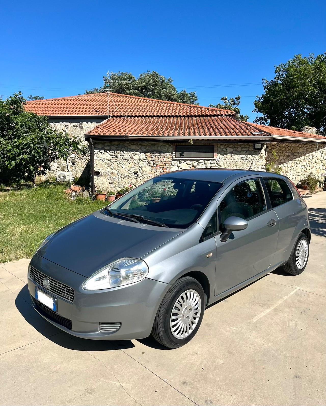 FIAT PUNTO 1.3 MJT 75CV EURO4 PERFETT OTTIME CONDIZIONI