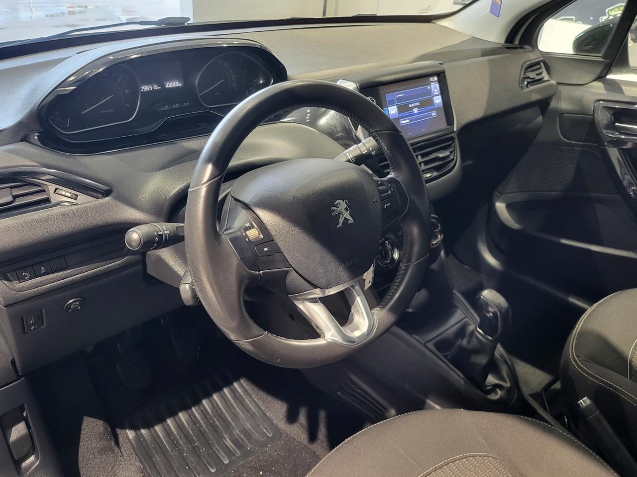 Peugeot 208 - 2017 PureTech 82 Cv GPL Allure