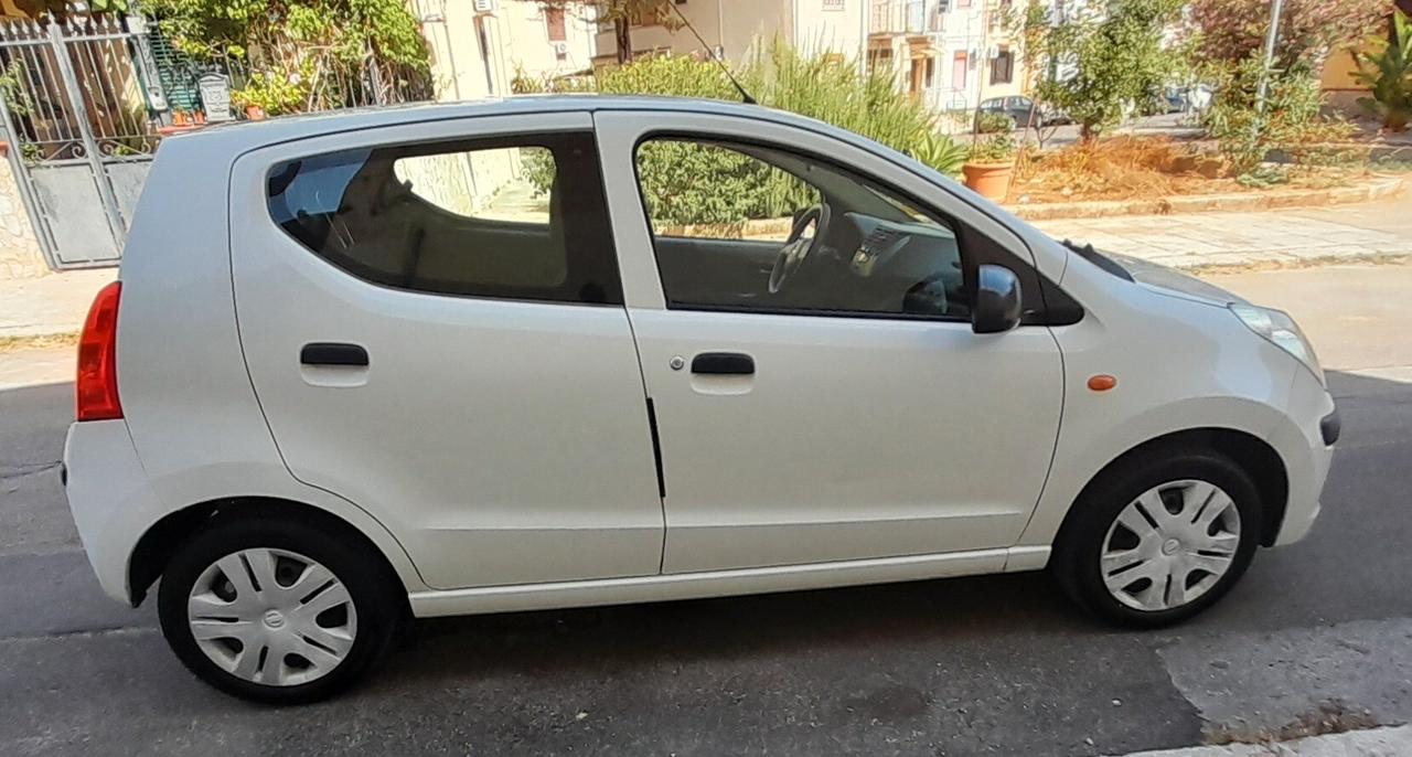 Nissan Pixo 1.0 5 porte Easy