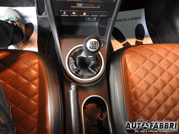 VOLKSWAGEN - New Beetle Cabrio 1.2 tSI Design Ltd