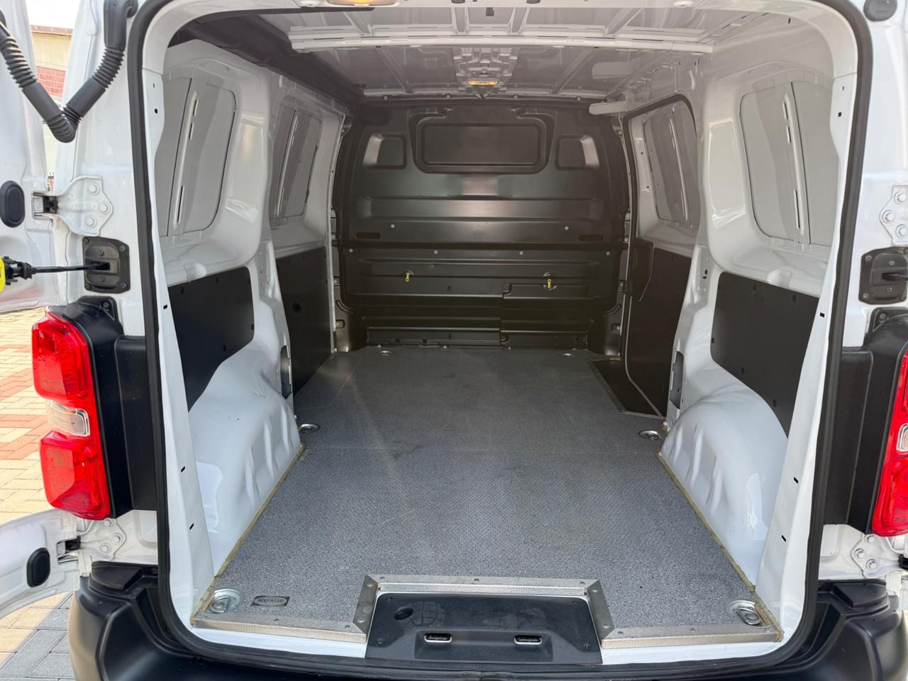 Fiat Scudo 1.5 BlueHDi 120 CV Furgone Lounge