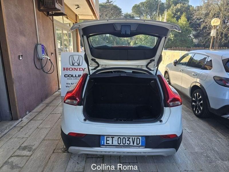 Volvo V40 Cross Country V40 Cross Country D2 1.6 Momentum