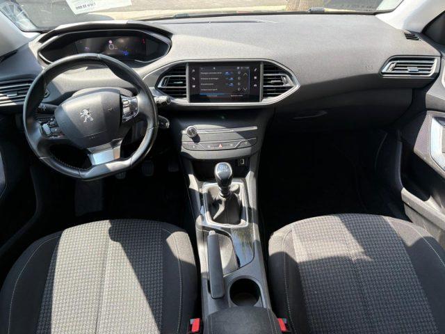 PEUGEOT 308 BlueHDi 130 S&S Business
