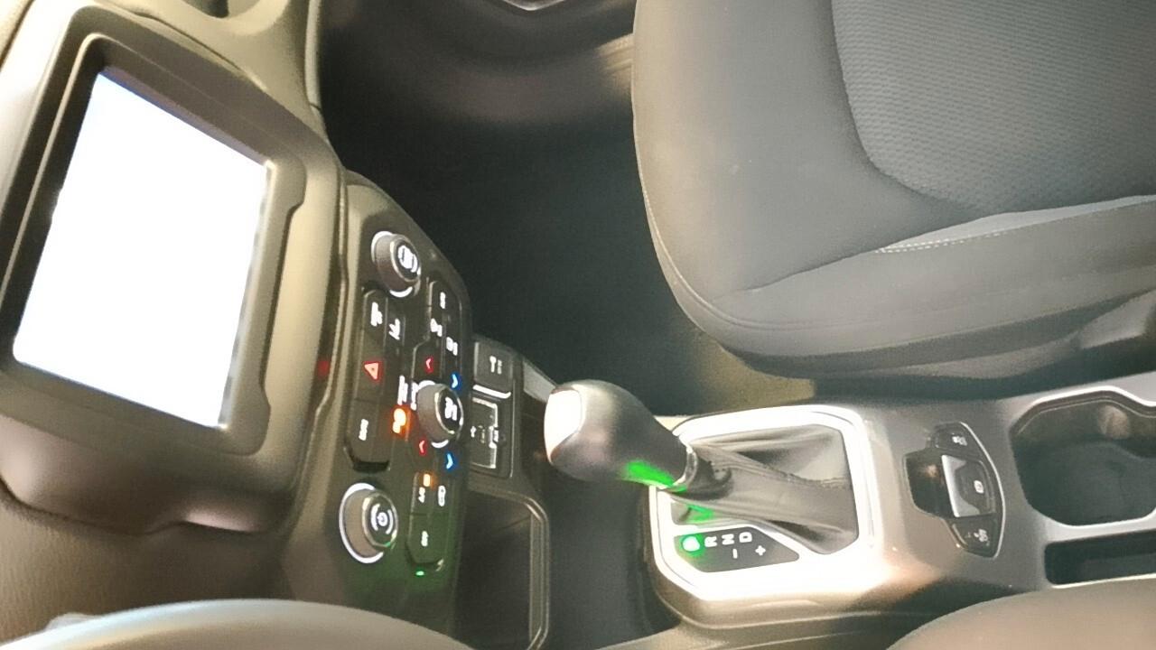 Jeep Renegade 1.5 Turbo T4 MHEV Limited