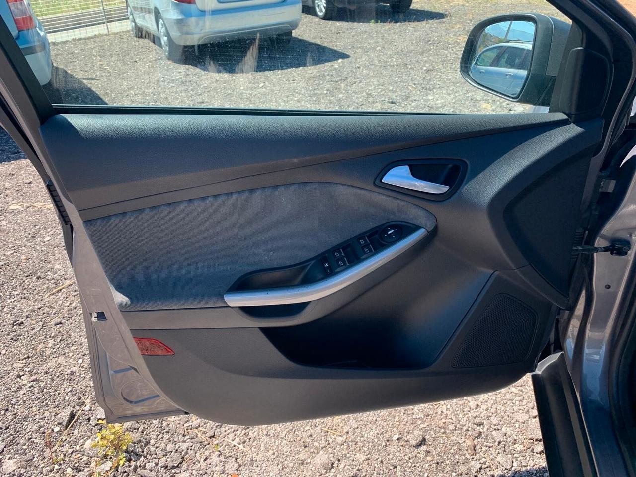 Ford Focus 1.6 TDCi (110CV) SW Tit. DPF