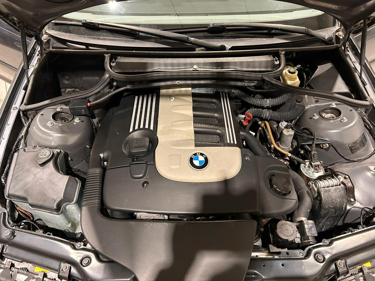 Bmw 330 330d turbodiesel cat 4 porte Attiva