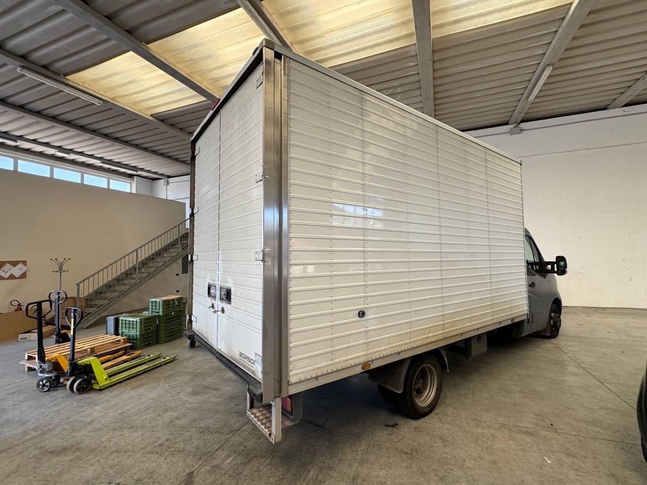 Nissan Interstar 2.3 dCi 163 CV Box Centrocar – 55.000 km