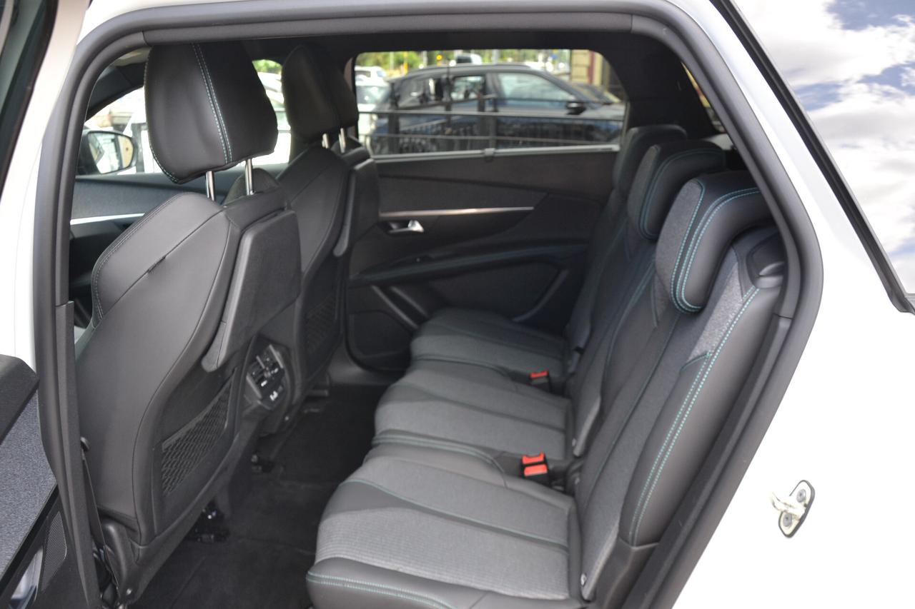 Peugeot 5008 1.5 HDi 130CV 7 POSTI AUT.**PREZZO REALE**UNIPRO'*