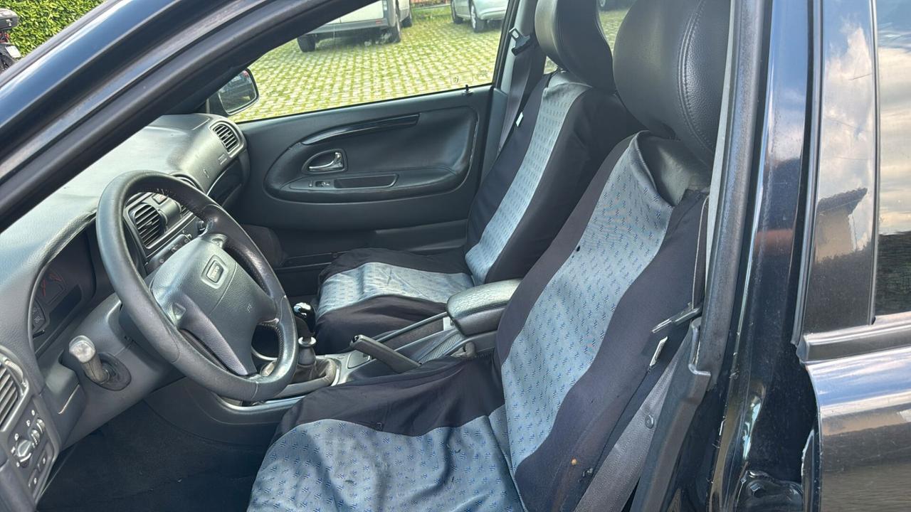 Volvo V40 1.8id 16V cat Optima