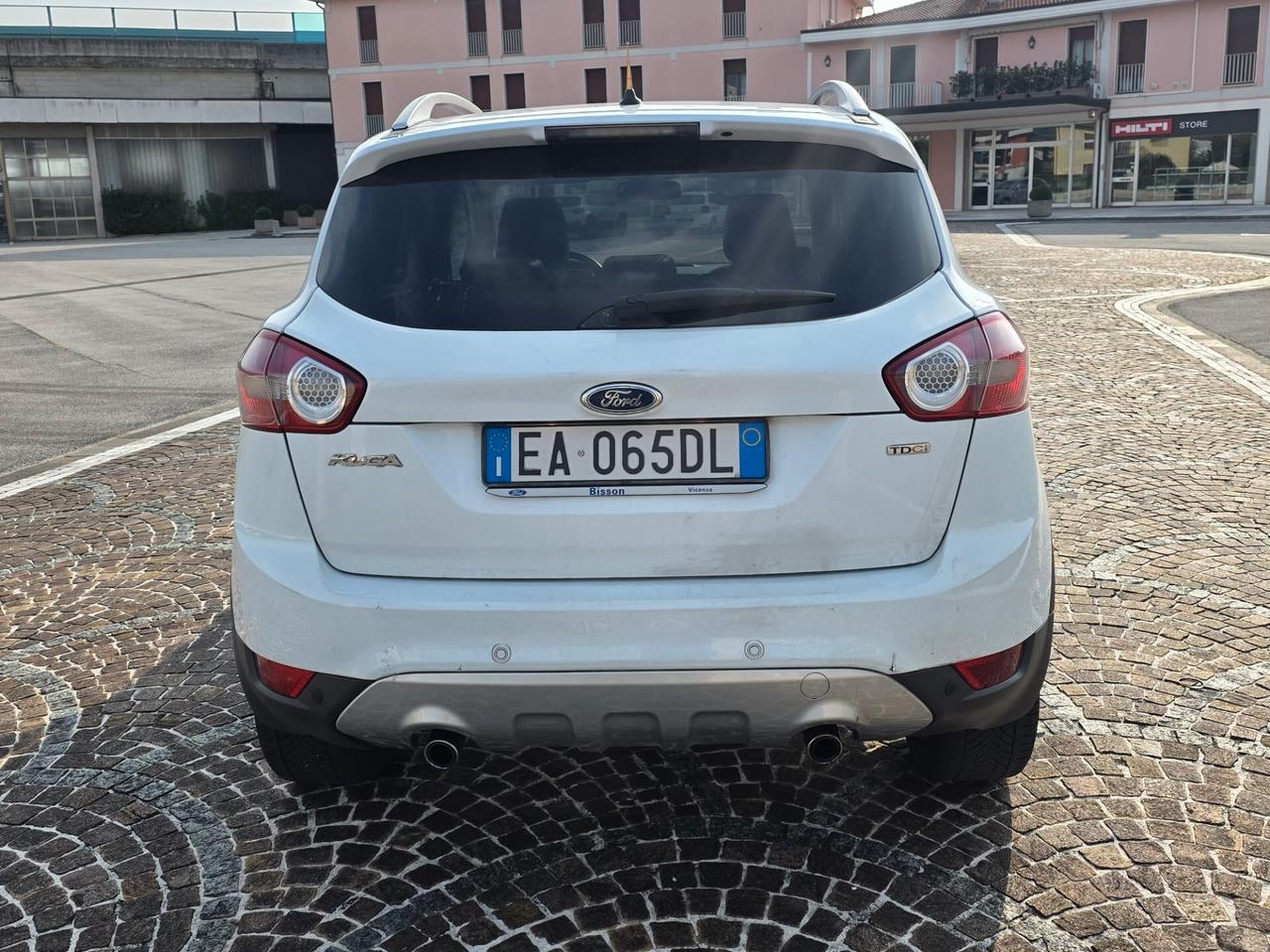 Ford Kuga 2.0 TDCi 136 CV 4WD Titanium DPF