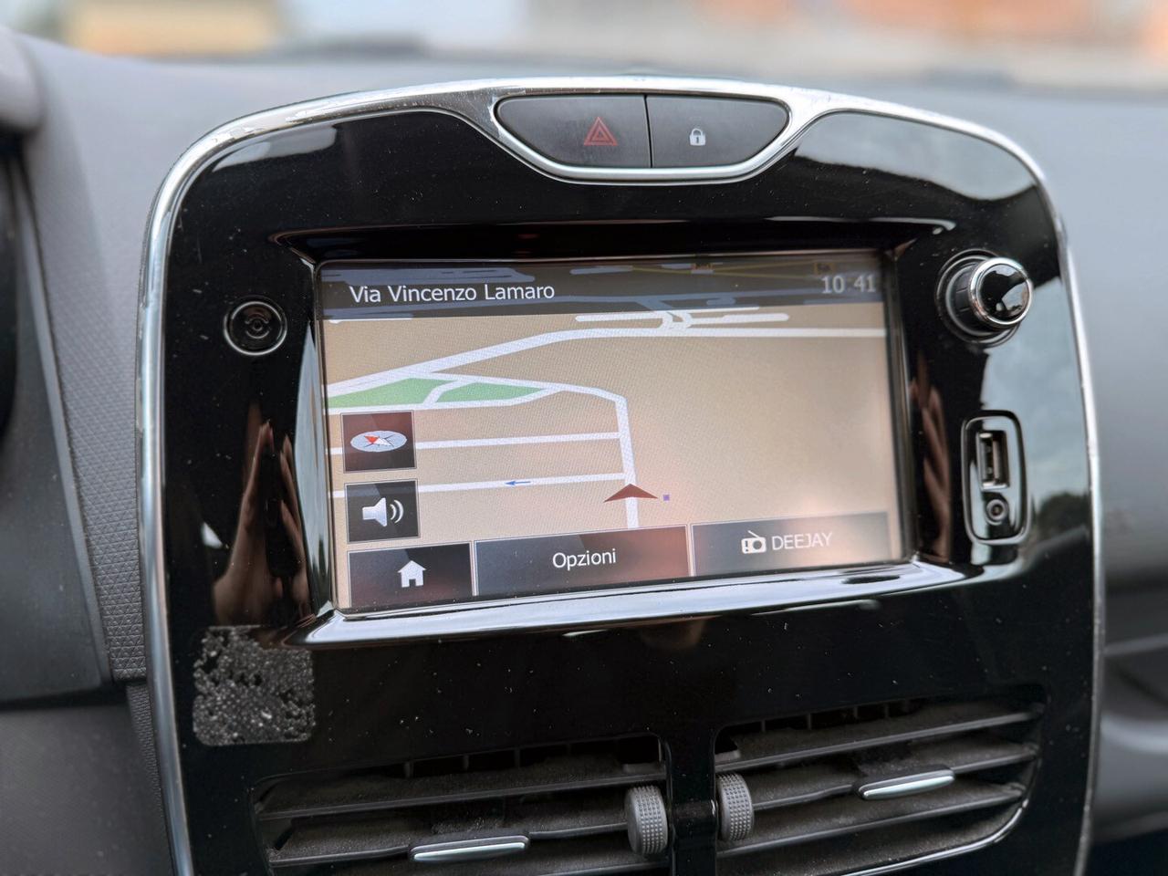 Renault Clio 1.2 75CV 5 porte - 2015 *NEOPATENTATI*GARANZIA*