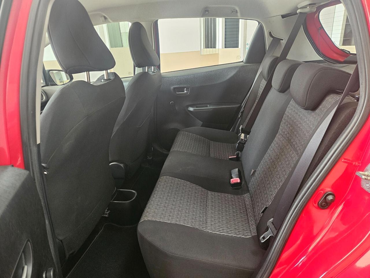 Toyota Yaris 1.4 D-4D 5 porte Lounge