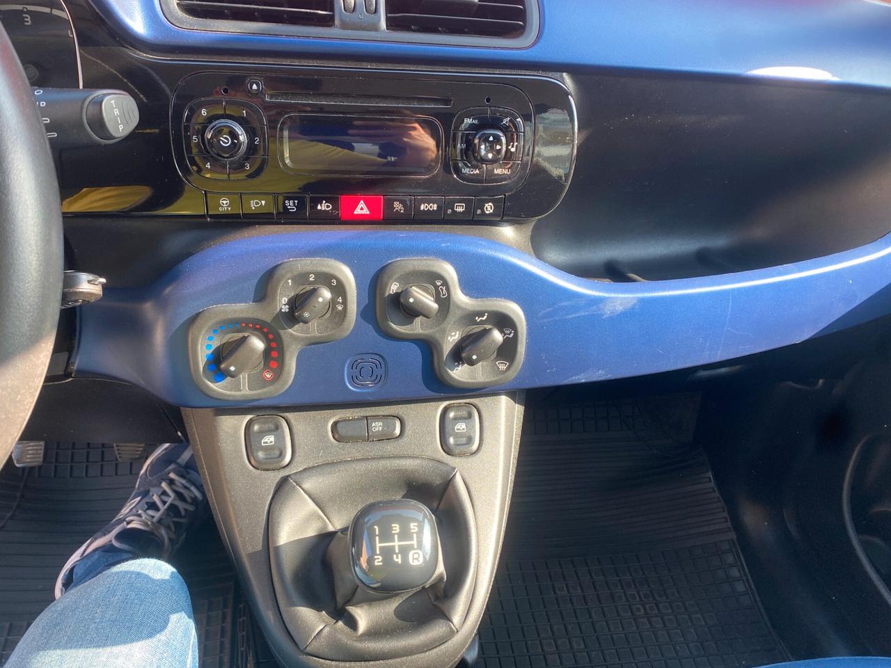 Fiat Panda 1.3 MJT 75 CV S&S Lounge 2015