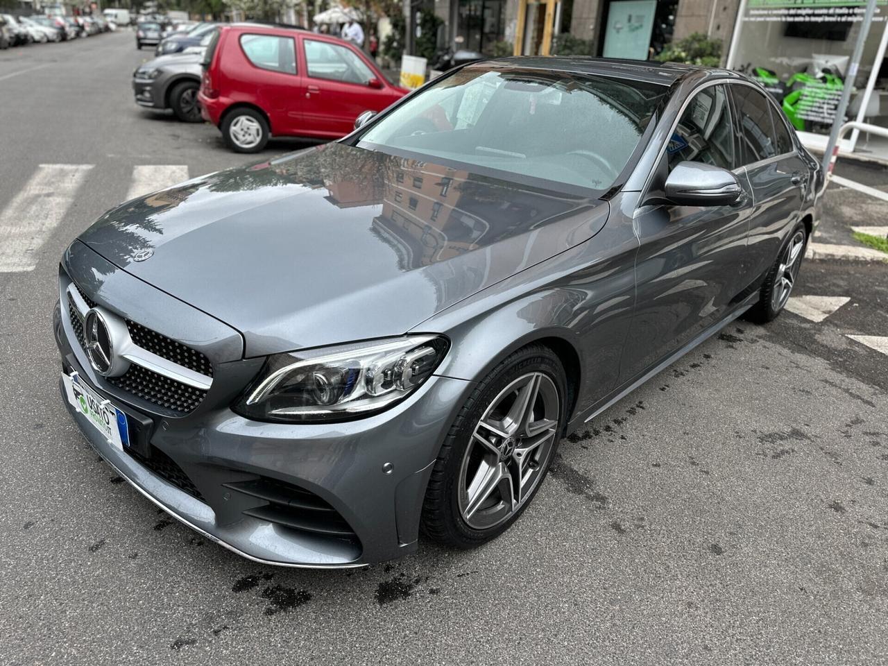 Mercedes C220 194cv Premium AMG Auto Led Matrix